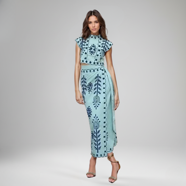 The Santorini Embroidered Set