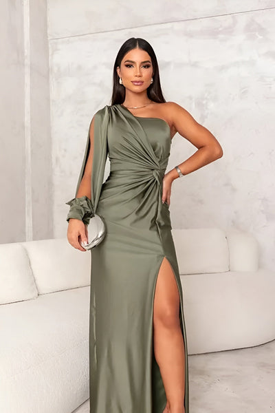 Milani - Timeless Elegant Maxi Dress